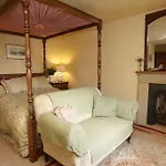 The Cornmill 4*