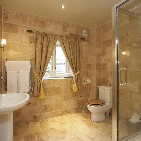 בית הארחה The Cornmill קירקבימורסייד