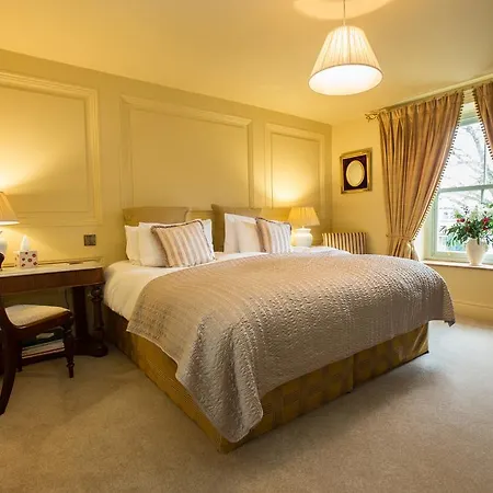 The Cornmill בית הארחה קירקבימורסייד